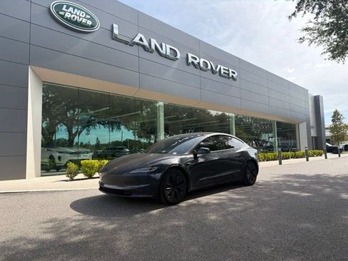 Used 2024 Tesla Model 3 Standard Range RWD image 1