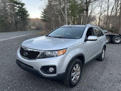 Used 2013 Kia Sorento LX w/ Convenience Pkg