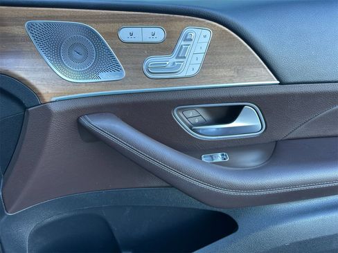 Certified 2022 Mercedes-Benz GLS 450 4MATIC image 20