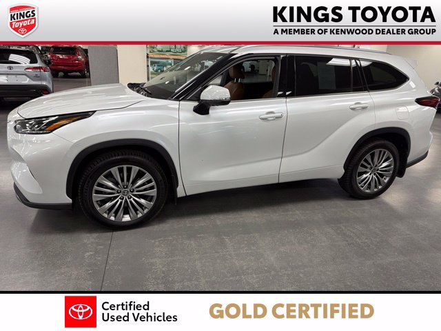 Used 2022 Toyota Highlander Platinum AWD/4WD image 5