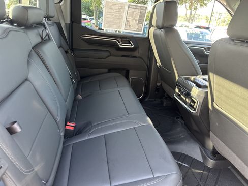 Used 2026 Chevrolet Silverado 1500 LTZ w/ LTZ Premium Package AWD/4WD image 14
