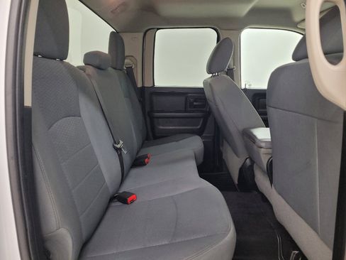 Used 2018 RAM 1500 Express w/ Express Value Package AWD/4WD image 19