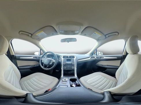 Used 2017 Ford Fusion S FWD image 34