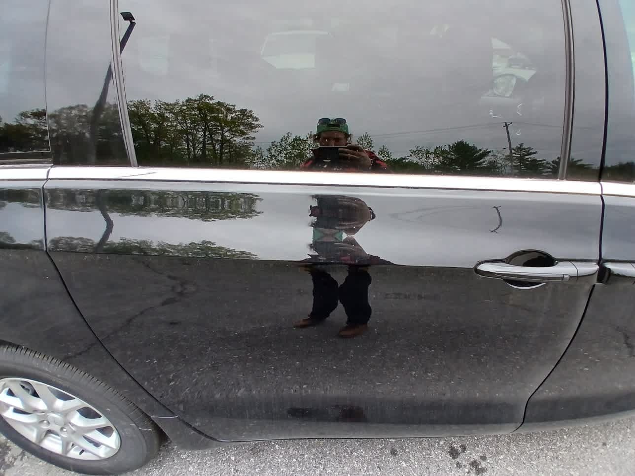 New 2027 Chrysler Pacifica Select FWD image 15