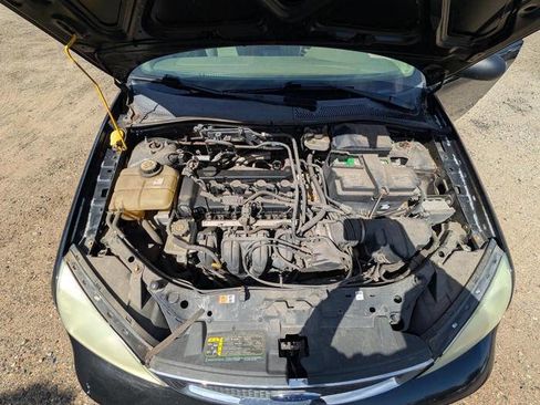 Used 2006 Ford Focus S FWD image 39