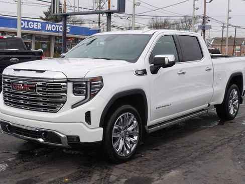 Used 2024 GMC Sierra 1500 Denali w/ Denali Reserve Package image 1