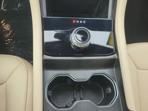 Used 2024 Jeep Grand Cherokee L Limited image 26