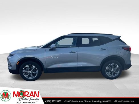 Certified 2024 Chevrolet Blazer LT w/ Convenience Package image 3