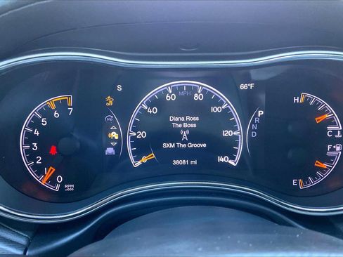 Used 2018 Jeep Grand Cherokee High Altitude AWD/4WD image 25