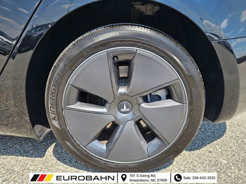 Used 2023 Tesla Model 3 Standard Range RWD image 33