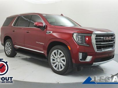 Used 2021 GMC Yukon SLT w/ SLT Premium Package