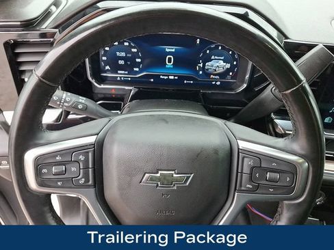 Used 2024 Chevrolet Silverado 1500 RST AWD/4WD image 4