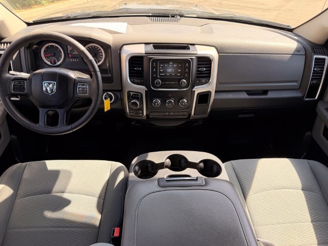 Used 2018 RAM 1500 Classic SLT AWD/4WD image 8