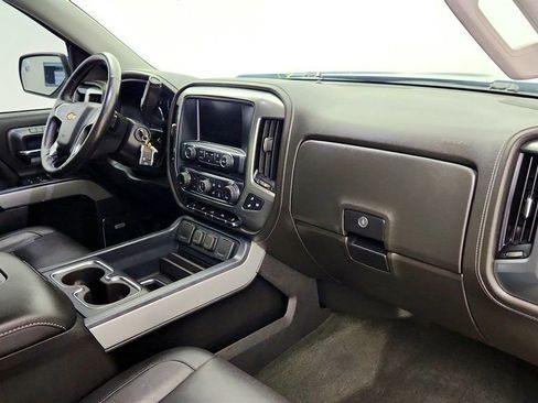 Used 2018 Chevrolet Silverado 1500 LTZ Z71 w/ LTZ Plus Package AWD/4WD image 25