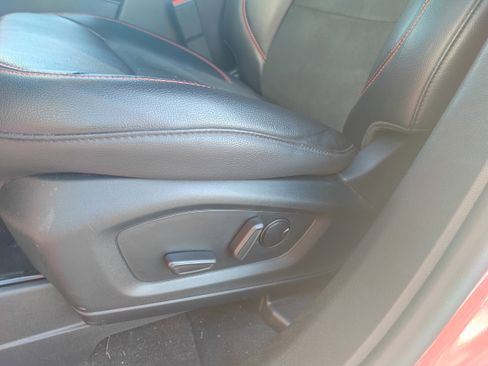 Used 2023 Ford Explorer ST-Line w/ Class IV Trailer Tow Package image 13