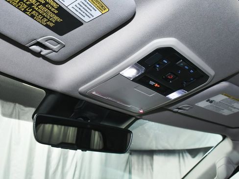 Used 2024 Toyota Sequoia Platinum image 40