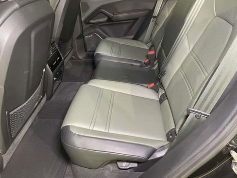 Certified 2026 Porsche Cayenne S AWD/4WD image 19