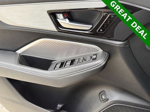 Used 2024 Acura MDX FWD image 30