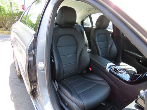 Used 2015 Mercedes-Benz C 300 4MATIC Sedan image 16