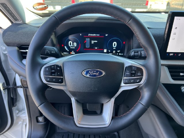 Used 2026 Ford Explorer Active w/ Active Comfort Package AWD/4WD image 17