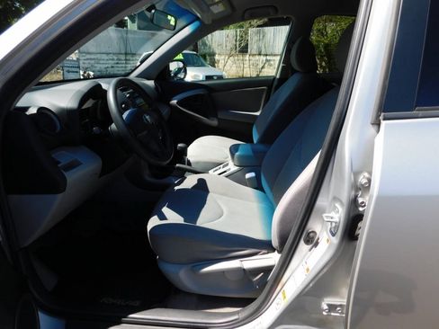 Used 2007 Toyota RAV4 4WD image 6