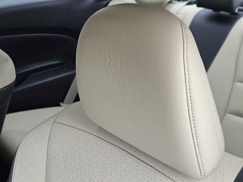 Used 2014 Honda Accord EX-L image 17