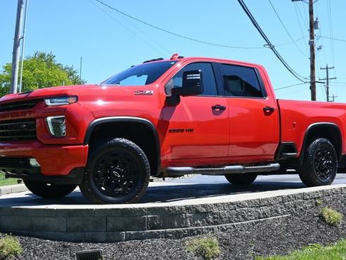 Used 2022 Chevrolet Silverado 2500 LTZ w/ LTZ Plus Package AWD/4WD image 1