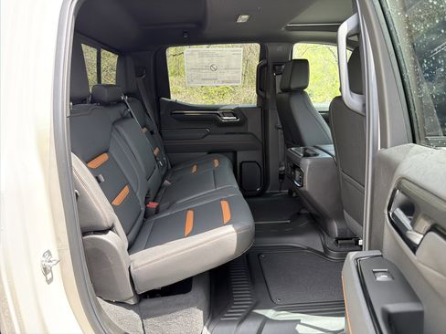 New 2026 GMC Sierra 1500 AT4 image 19