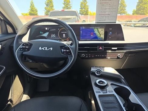 Certified 2024 Kia EV6 Wind AWD/4WD image 5