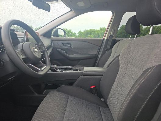 Used 2021 Nissan Rogue S AWD/4WD image 5