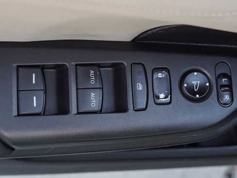Used 2018 Honda Civic EX image 19
