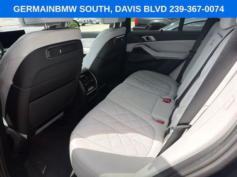 Used 2024 BMW X5 xDrive40i w/ M Sport Package AWD/4WD image 38