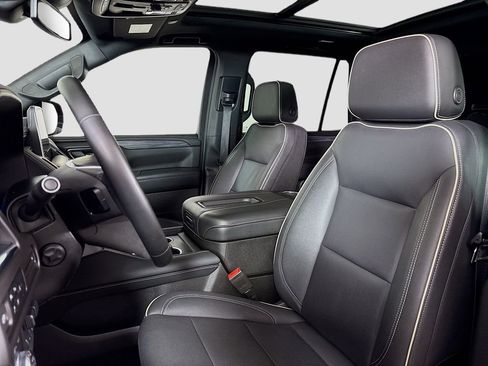 Certified 2023 GMC Yukon SLT w/ SLT Premium Package AWD/4WD image 26