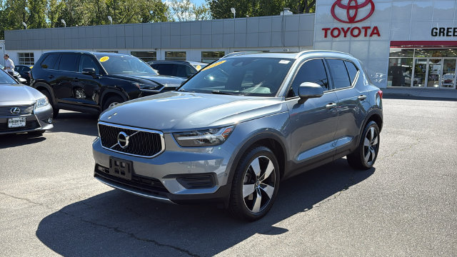 Used 2019 Volvo XC40 T5 Momentum AWD/4WD image 3