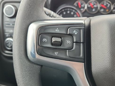 Used 2022 Chevrolet Silverado 2500 Custom w/ Custom Value Package AWD/4WD image 23