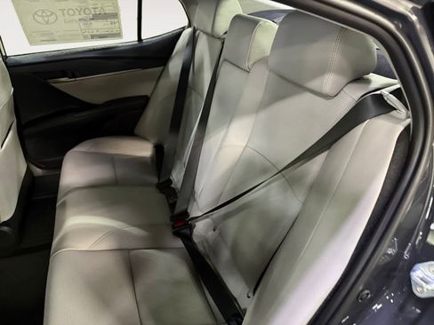 New 2026 Toyota Camry Hybrid AWD/4WD image 17