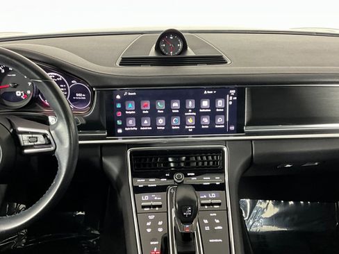 Used 2022 Porsche Panamera Platinum Edition image 12