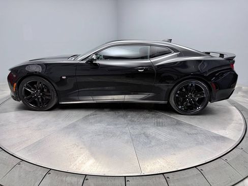 Used 2016 Chevrolet Camaro SS RWD image 8