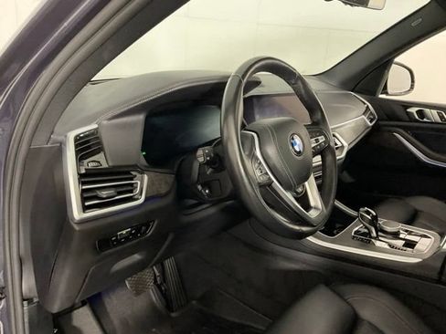 Used 2022 BMW X5 xDrive40i w/ Premium Package AWD/4WD image 18