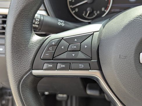 Certified 2024 Nissan Altima 2.5 SV FWD image 29
