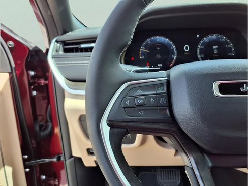 New 2026 Jeep Grand Cherokee Limited w/ Limited Altitude Package AWD/4WD image 22