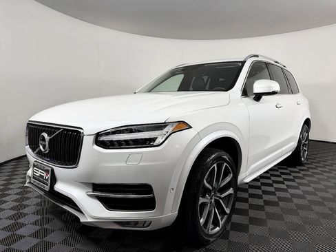 Used 2017 Volvo XC90 T6 Momentum w/ Vision Package AWD/4WD image 2