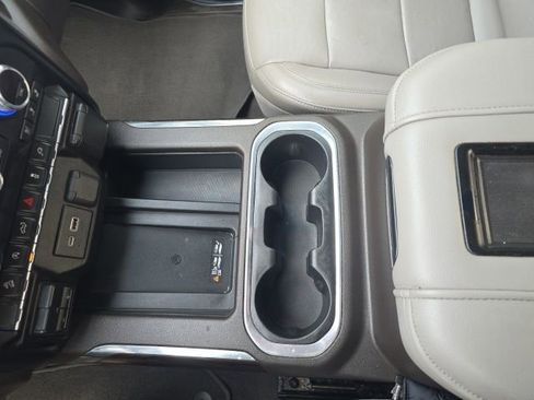 Used 2020 GMC Sierra 1500 SLT w/ SLT Premium Package image 22