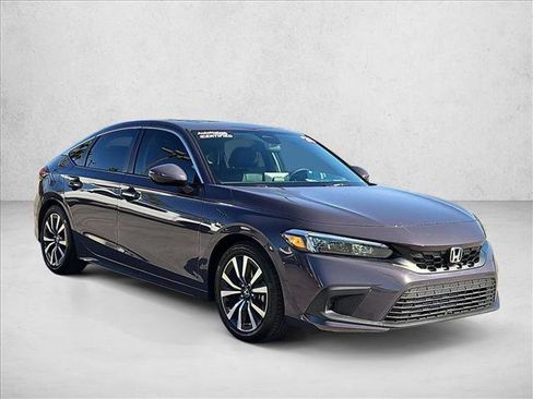 Used 2024 Honda Civic EX-L image 3