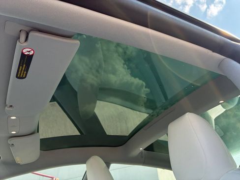 Used 2026 Tesla Model 3 RWD image 7