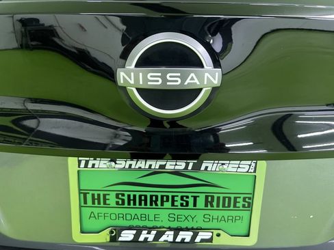 Used 2025 Nissan Leaf S FWD image 13