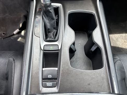 Used 2018 Honda Accord EX-L image 17