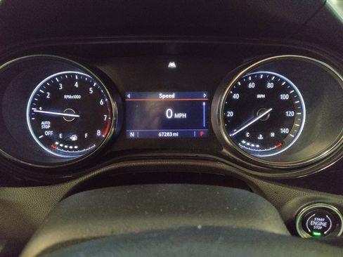 Used 2021 Buick Encore GX Preferred w/ Cold Weather Comfort Package FWD image 23