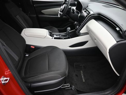 Certified 2023 Hyundai Tucson SEL AWD/4WD image 9