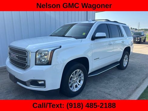Used 2017 GMC Yukon SLE AWD/4WD image 1